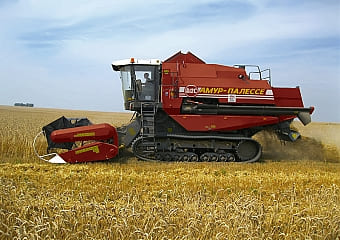 Зерноуборочный комбайн КЗС-812 «ПАЛЕССЕ GS812»